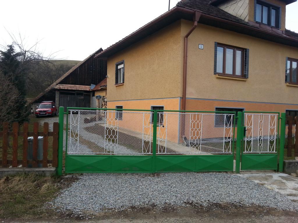 Vilka Bucek "Trochu Inak" Hotel Bobrovcek Ngoại thất bức ảnh